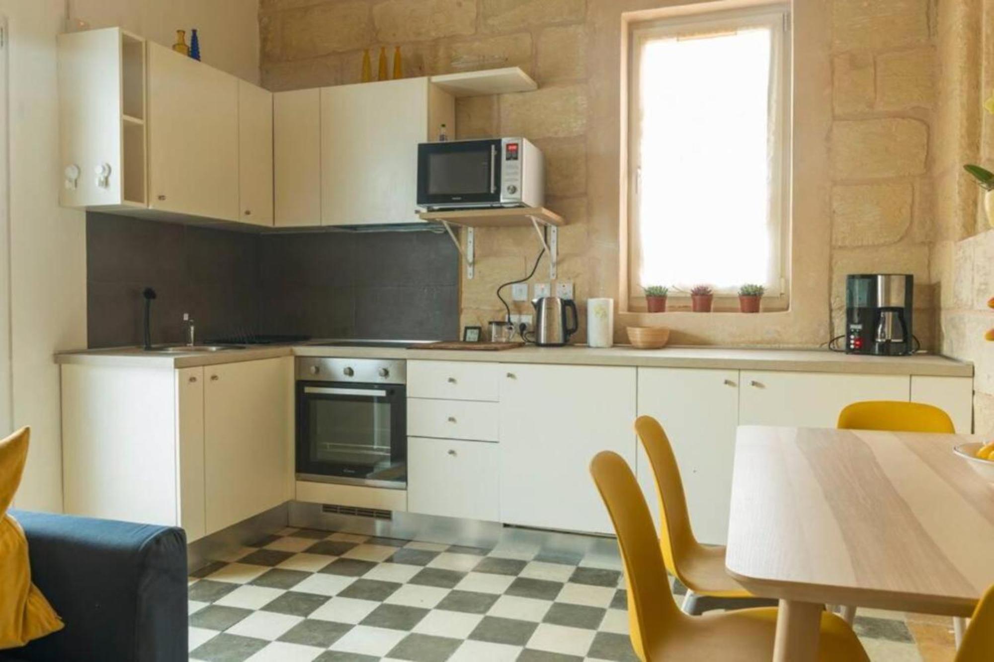 Authentic 1St Fl Apartment At The 3 Cities Marina Cospicua Exterior photo