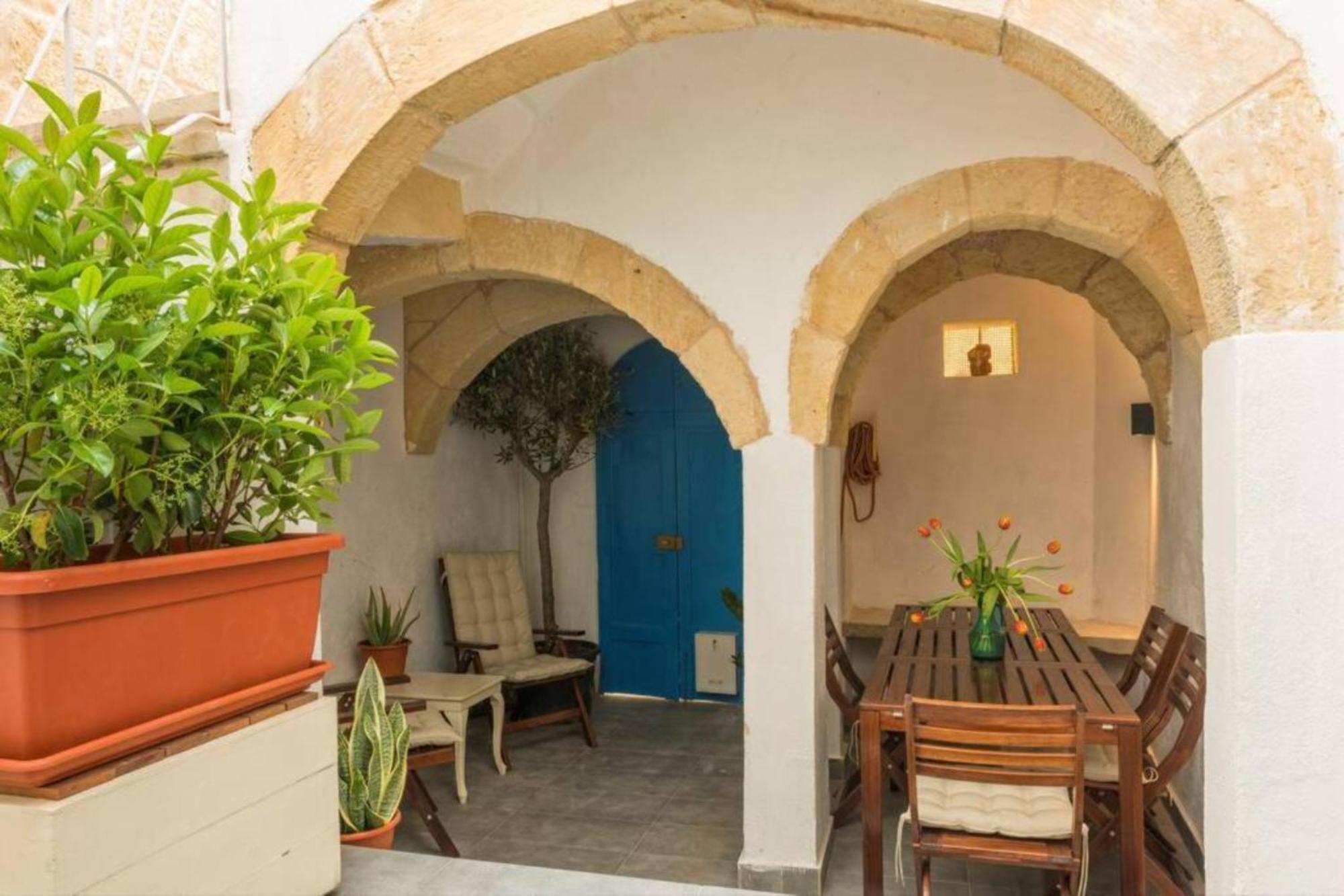 Authentic 1St Fl Apartment At The 3 Cities Marina Cospicua Exterior photo